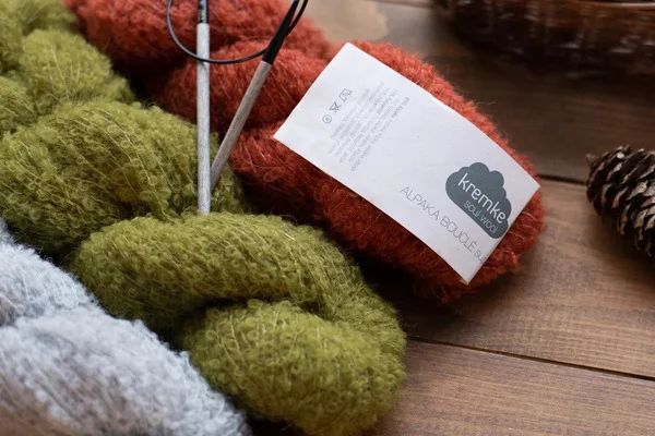 Кокетливая Kremke Alpaka Boucle