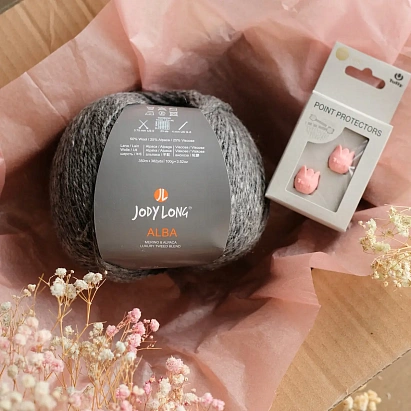 Набор для вязания "Шапка Леон vs Матильда" Антрацит