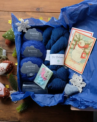 Набор для вязания "Жилет с Хвостиком" (размер S-M) Кобальт