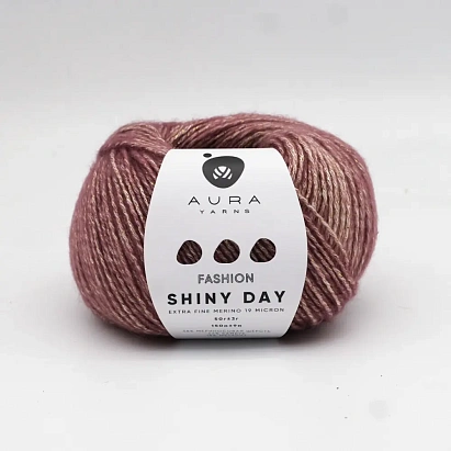 Aura Yarns Shiny Day (051/Plum)