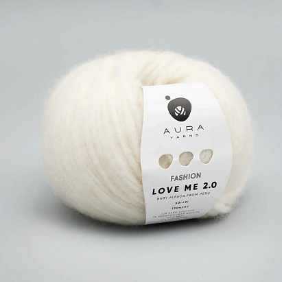 Aura Yarns Love Me 2.0 (001/Cream) Aura Yarns Love Me 2.0 (001/Cream)