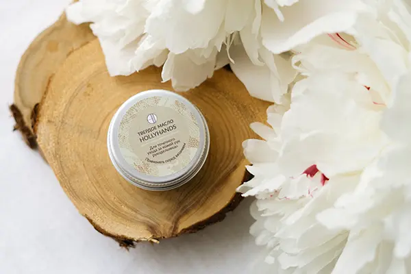 5 причин купить масло для рук от Hollywool.