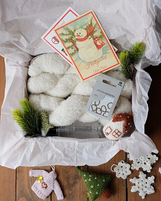 Набор для вязания "Жилет Boucle Vest" (размер L) Натуральный