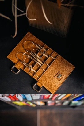 Вкладыш в органайзер Carita F Black muud (для круговых спиц) - купить на Hollywool.ru