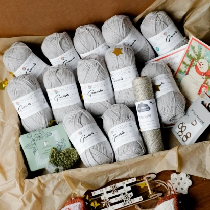 Набор для вязания "Свитер Сенсей" (размер S-M) Серебро