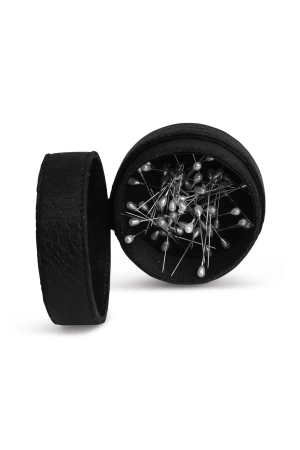 Футляр с магнитом для мелочей Emeli Black muud - купить на Hollywool.ru