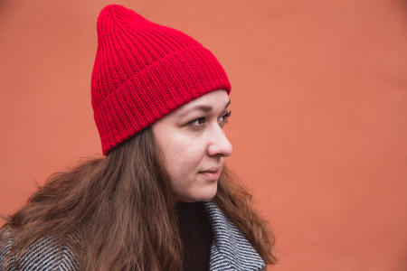 Шапка луковка (красная) - купить на Hollywool.ru