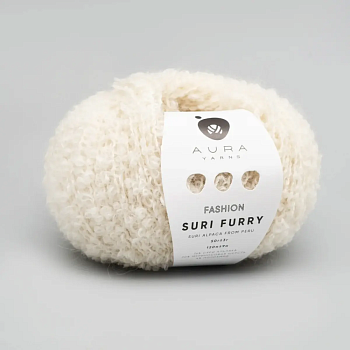Aura Yarns Suri Furry (001/cream)