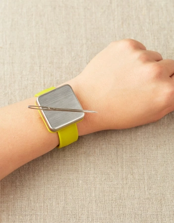 Магнитный браслет CocoKnits (серый) - купить на Hollywool.ru