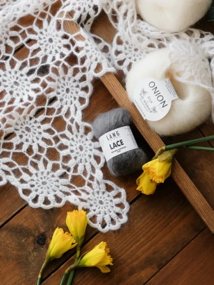 Участие в совместнике косынка "Первоцветы" - купить на Hollywool.ru