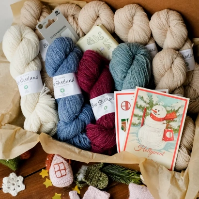 Набор для вязания "Лопапейса Кристалл" (размер M-L) Пергамент