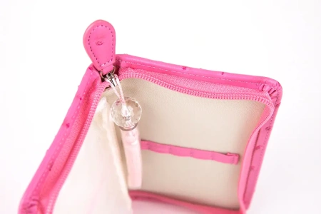 Пенал для крючков с кисточкой (Розовый) Tulip - купить на Hollywool.ru