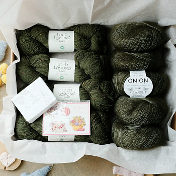 Лимитированный набор Hollywool x Ольга Кострова Хвоя (размер S-M)
