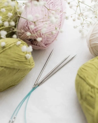 Гибкие чулочные спицы Sharp Flyers HiyaHiya с острым кончиком - купить на Hollywool.ru