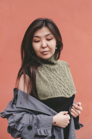 Описание Манишка CARE LINES - купить на Hollywool.ru